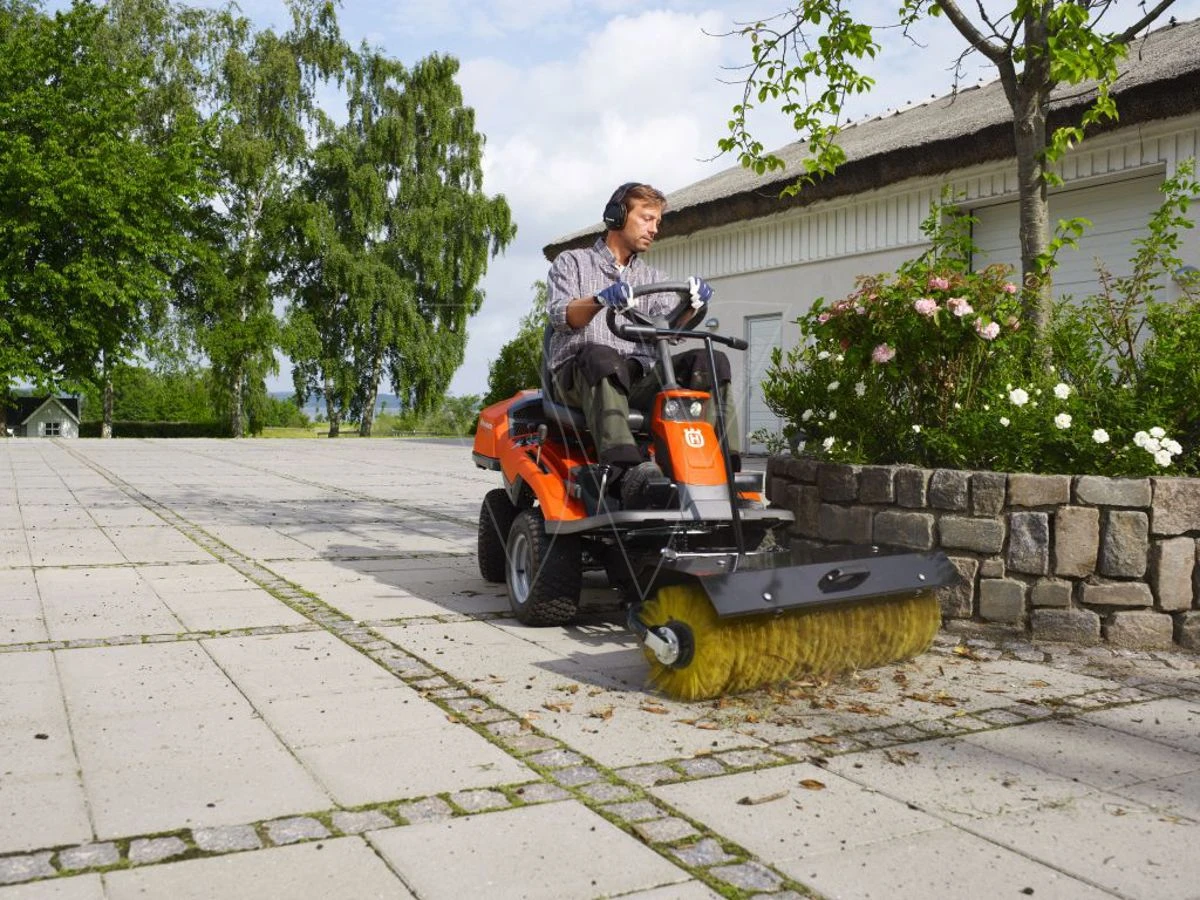 Husqvarna Borstel Rider 300 Serie - Afbeelding 3